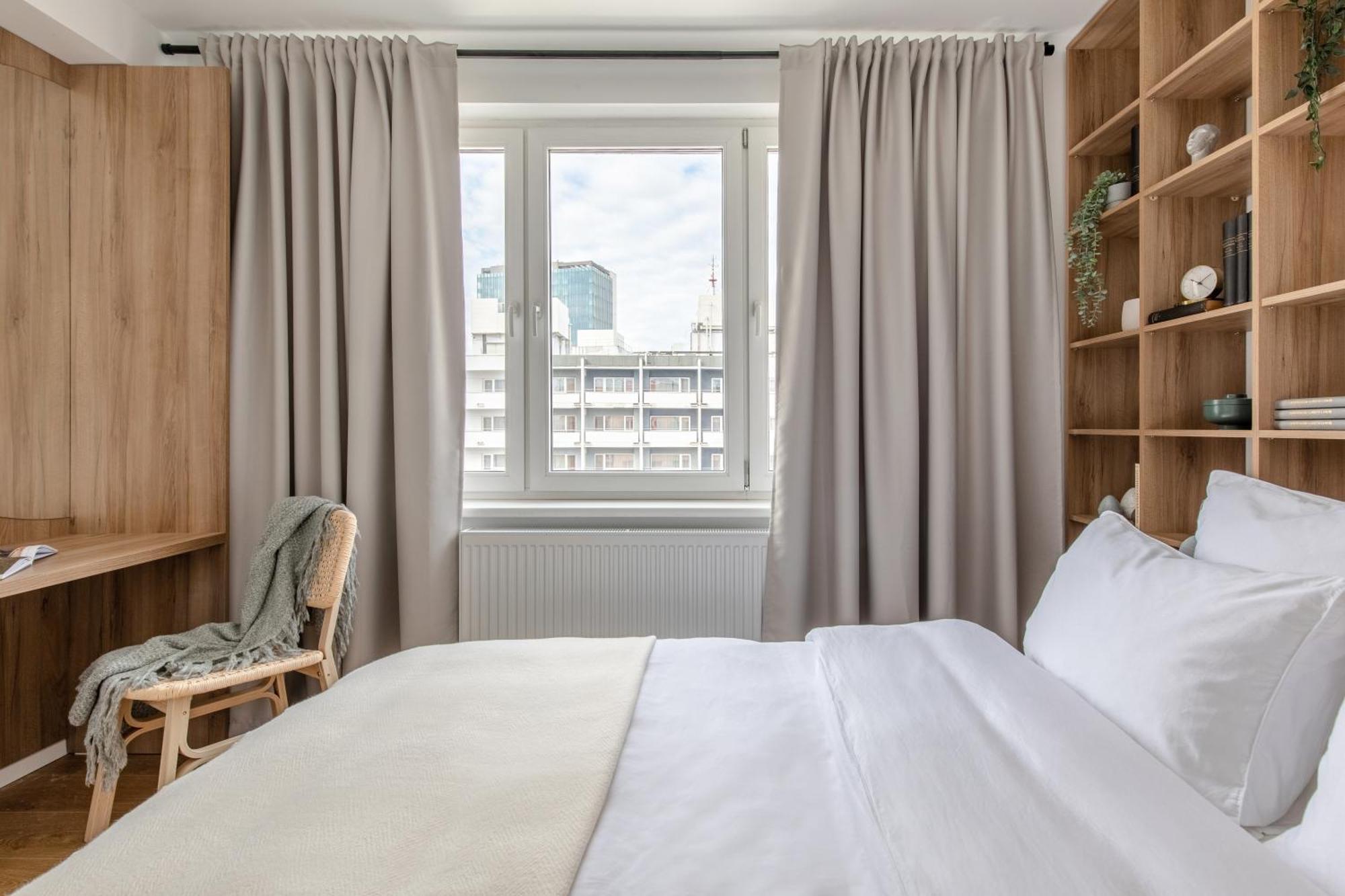 Royal Atheneum 2 By Citylife Suites Букурещ Екстериор снимка